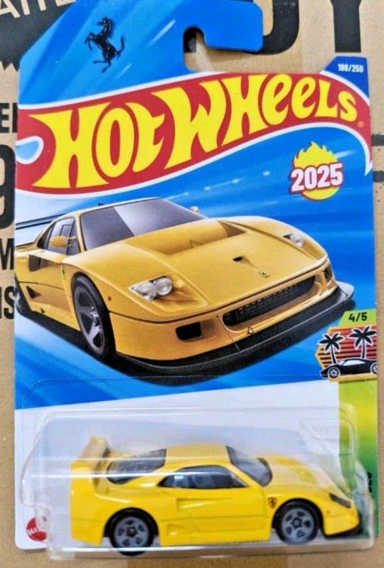 Hot Wheels 2025 Case Q Ferrari F40 Competizione Yellow