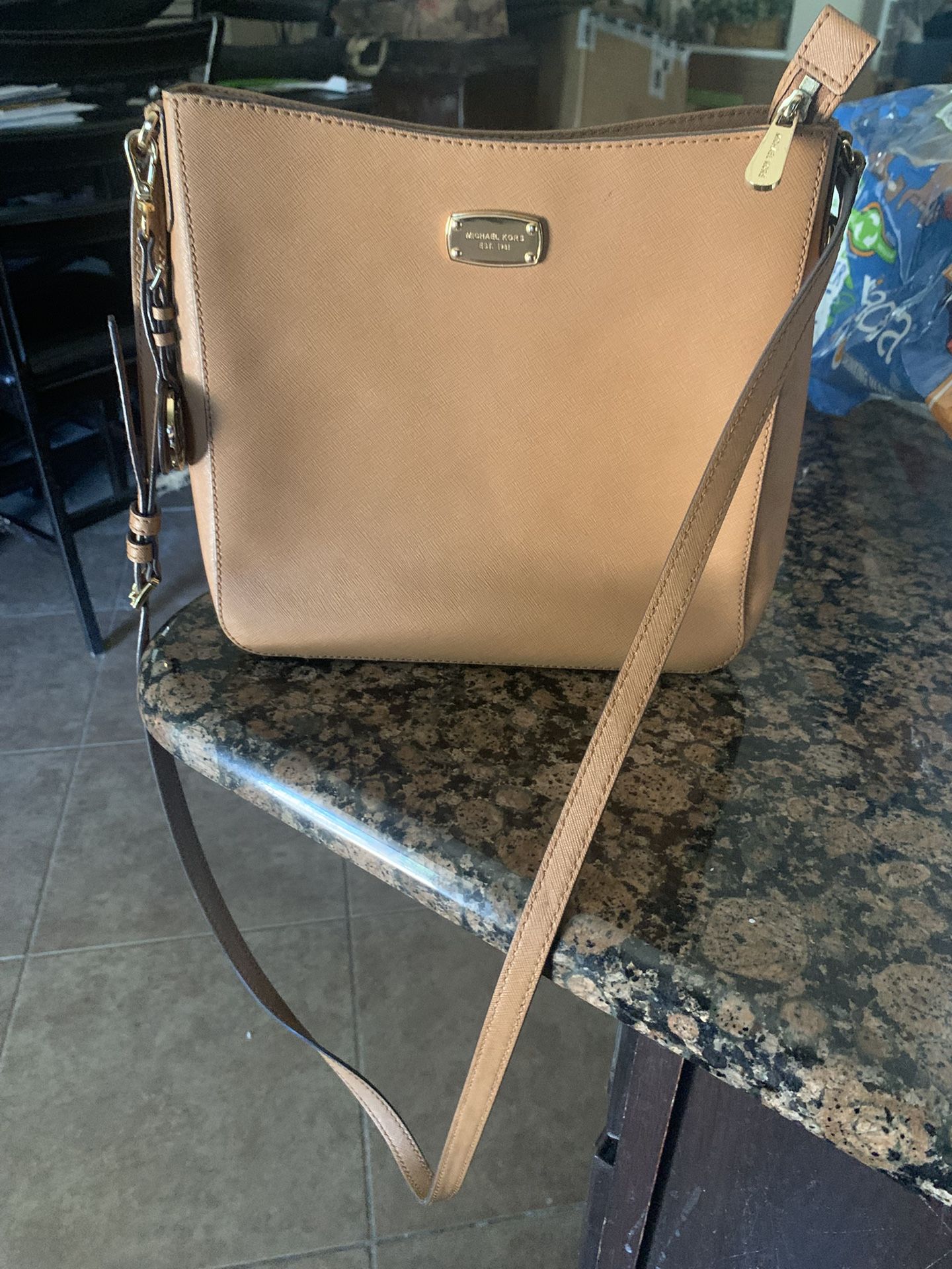 Michael kors purse