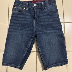 511™ SLIM FIT PERFORMANCE BIG BOYS SHORTS -Size 12 Reg. Waist 26