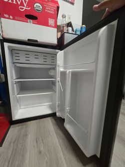 Mini fridge