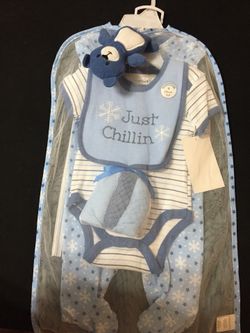 Brand new sleeper and outfit