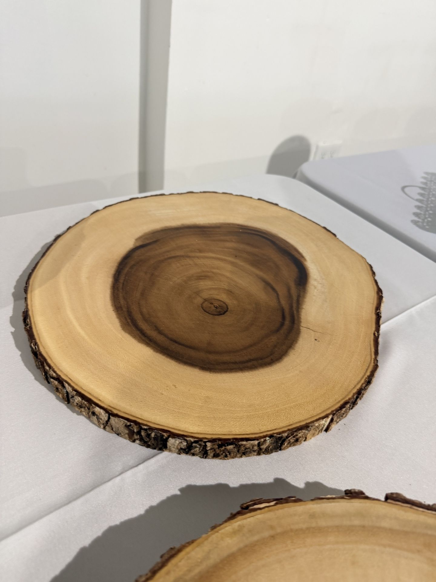 Perfect For Decoration Wood Center Pieces