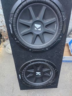 Pair of kickers comp