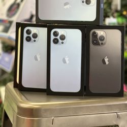 13 Pro Max Unlocked Carrier Available