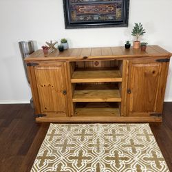 Rusticos Sierra Home Taos Media Stand