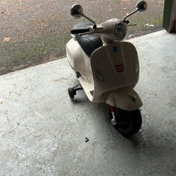 Kids Electric Vespa