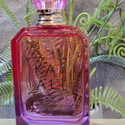VENDO PERFUME KAY ALI ROSE ROYALE # 31 NO TIENE CAJA