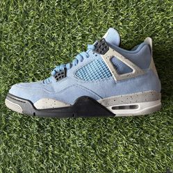 Jordan 4 university blue size 10M used