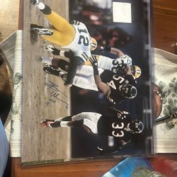 Brian Urlacher Sign 16x20 Picture