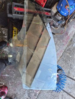 Glass front door 2017 Hyundai  accent