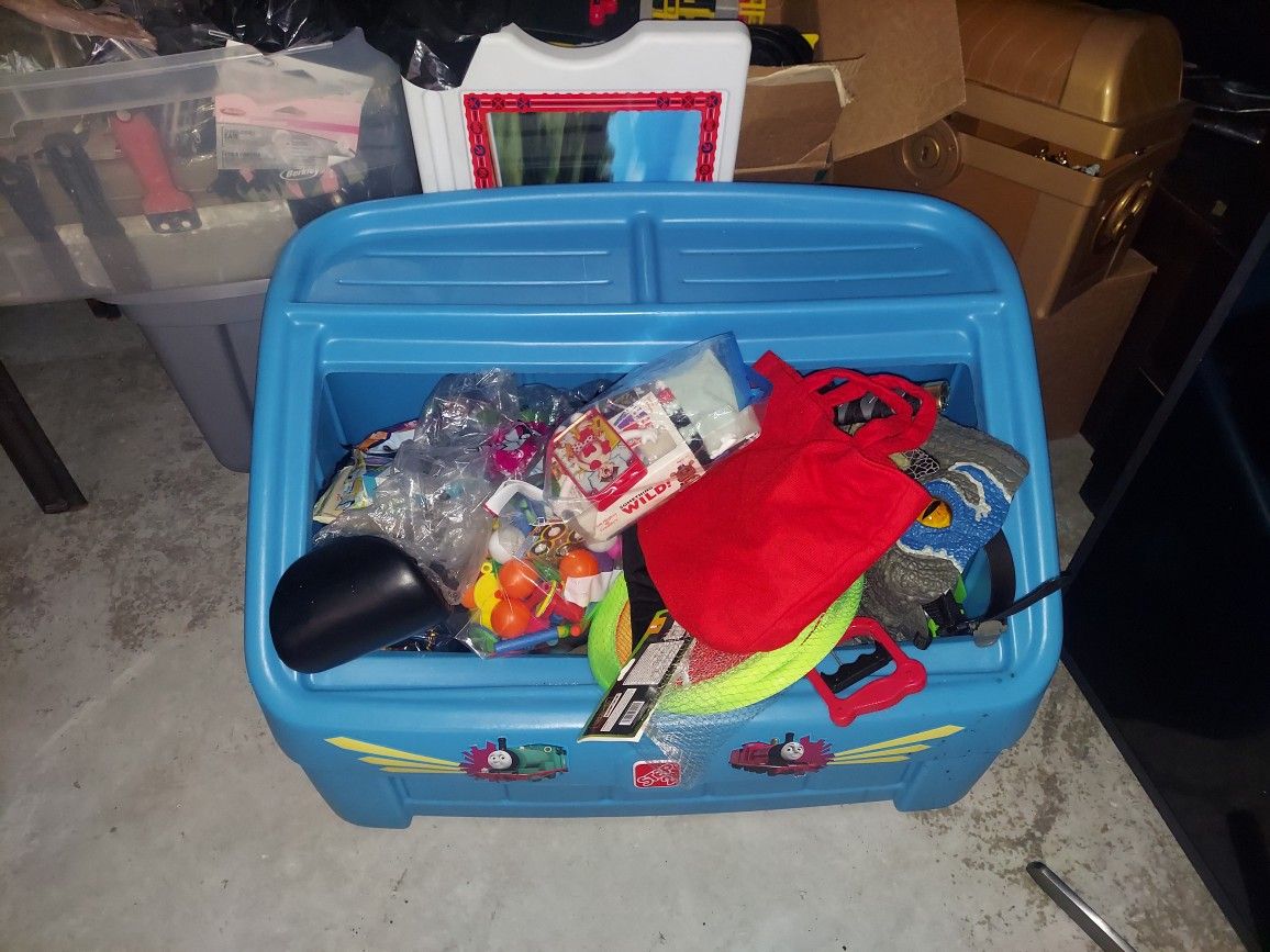 Chest Full Of Toys / Mixed Variety