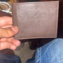 Qenuine Leather Men’s Wallet 