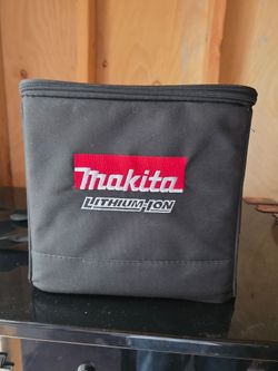 Makita 831373-8 Black Cube Tool Bag 10"