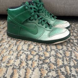 Nike 
