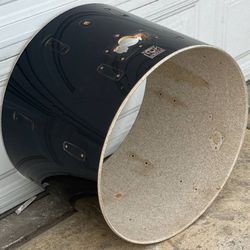 Vintage Tama Swingstar 22" Bass Drum Shell Black