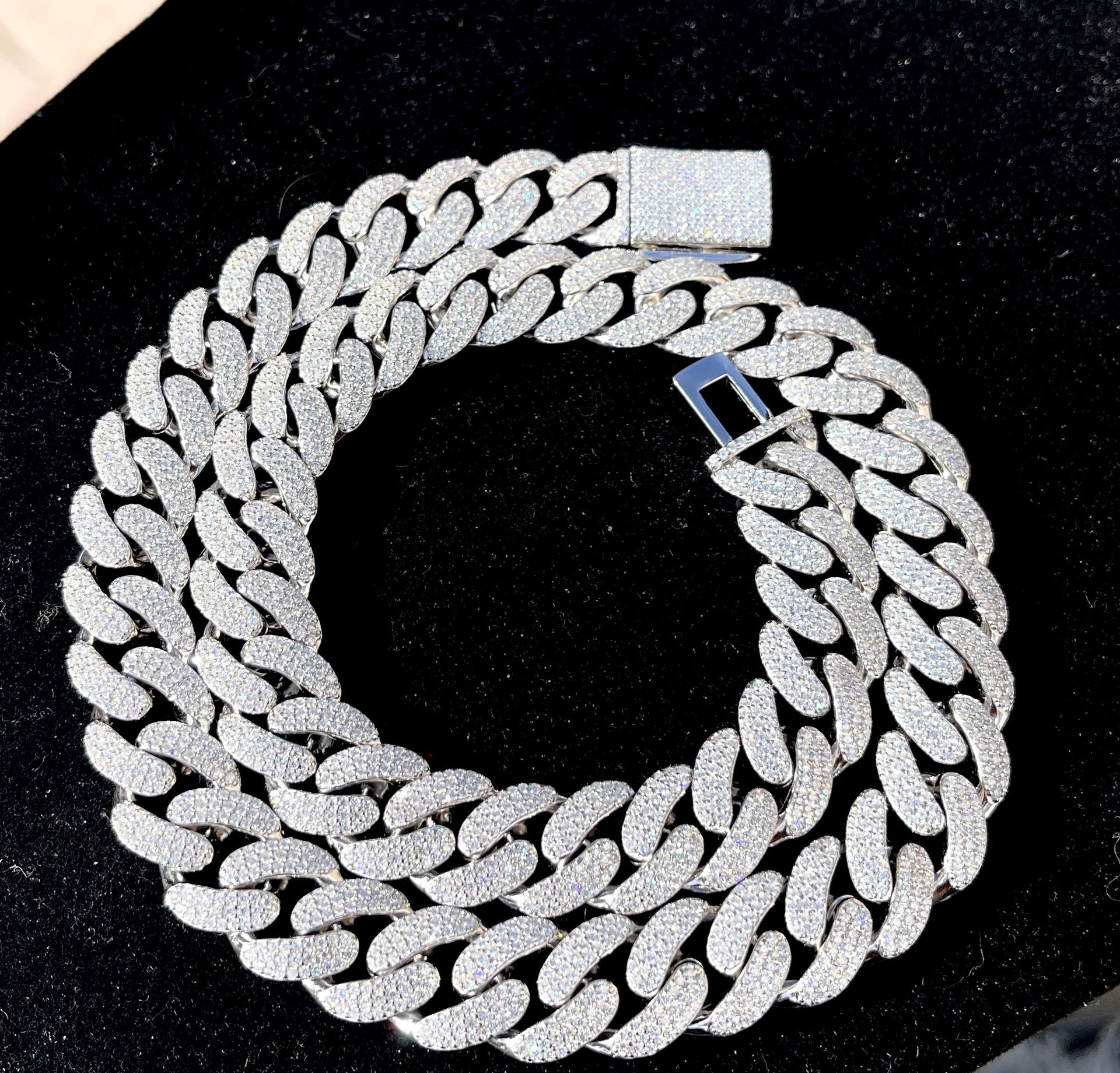 Moissanite Cuban Chain