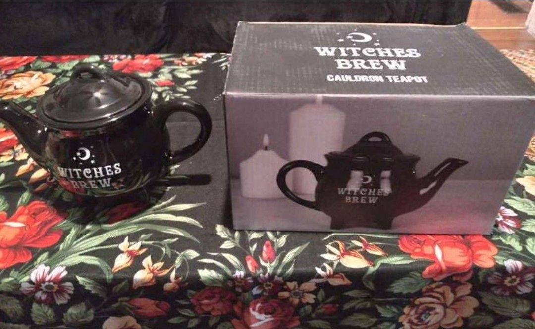 Small Witches Brew Cauldron Teapot
