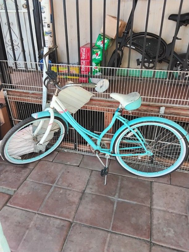Hay I Am Asking $ 25.00 For The Bikes. Okay