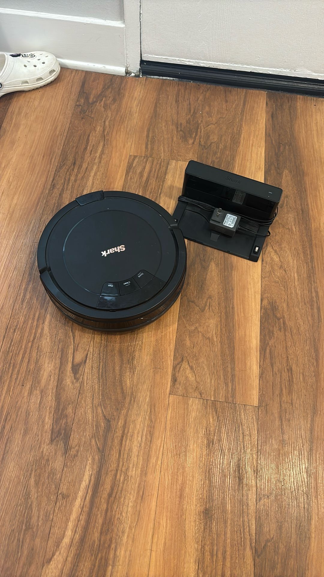 Shark Robot Vacuum