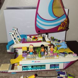 LEGO Friends Sunshine Catamaran 41317