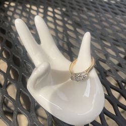 Ceramic Unique Tiny Ring Holder