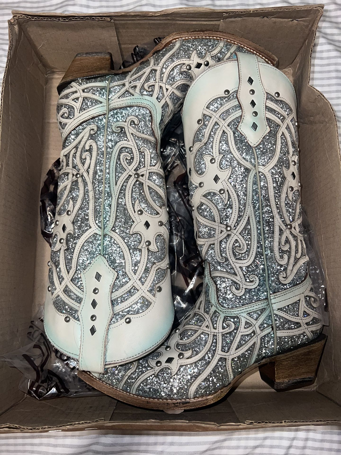 CORRAL GLITTER CHAMELEON BOOTS