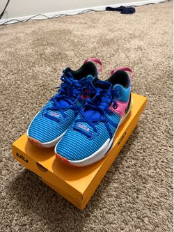 Nike LeBron Witness VII “Hyper Royal” Size 13