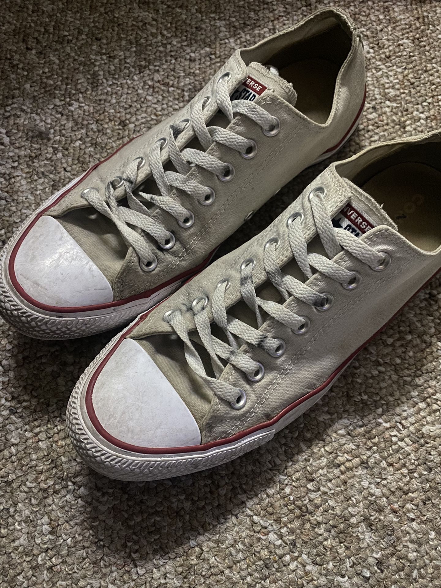 White Low top Converse