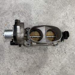 Throttle Body Assembly Fits 2005 -2010 Mustang 4.6