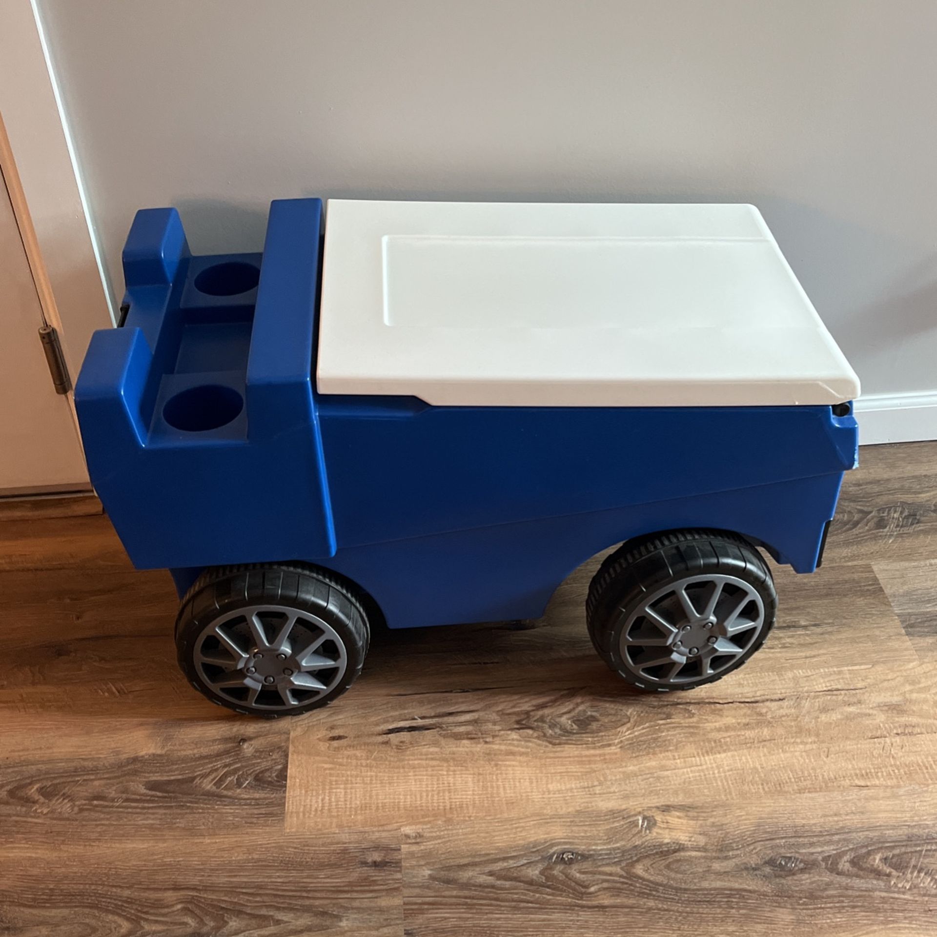 Zamboni Remote Control Cooler