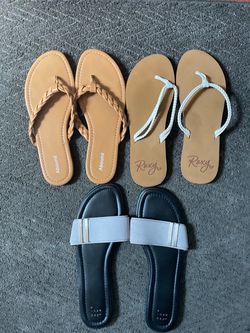 Women sandals