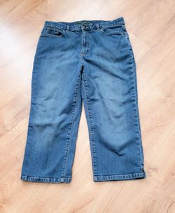 Ralph Lauren Denim Jean Capris Size 12