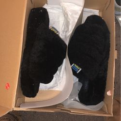 All Black Ugg Slippers With Color Strap