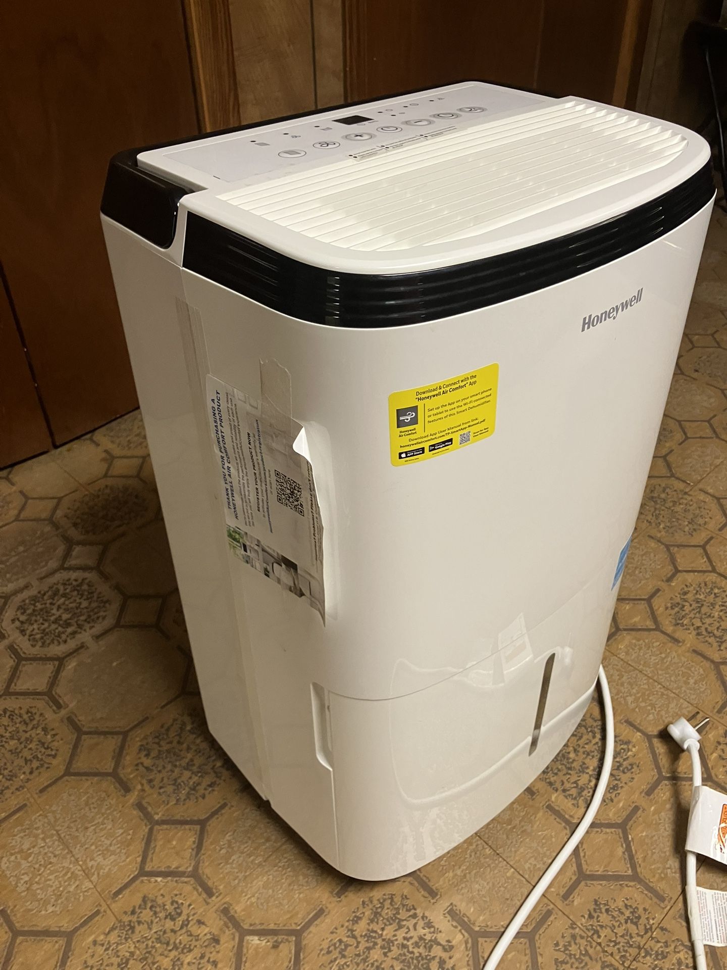 Dehumidifier 