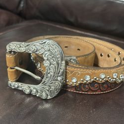 Leather Woman’s Belt Rhinestones Size 36