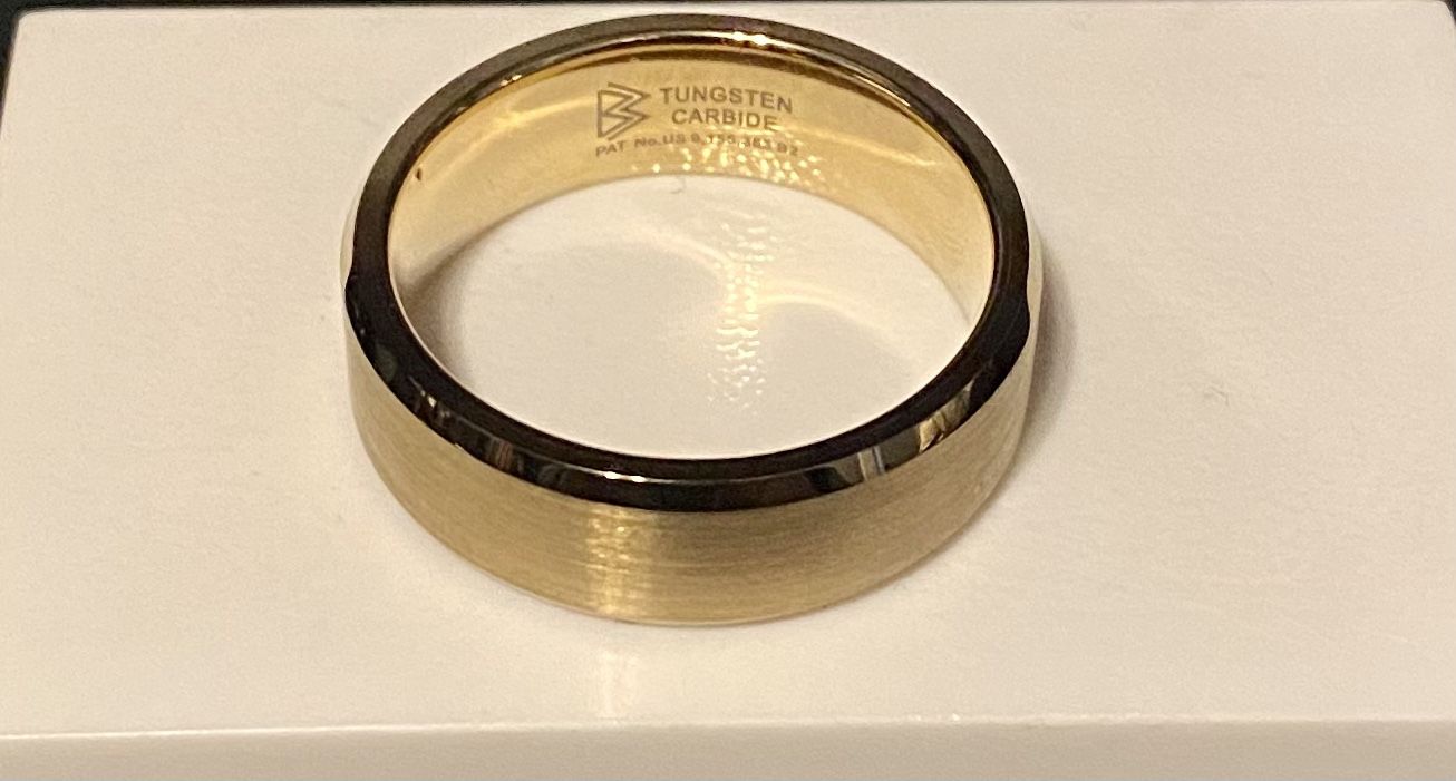 Men’s Gold Tungsten Wedding Ring Size 11