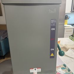 Double Throw Heavy Duty Electrical Box