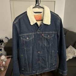 Levi’s Men’s Jean Jacket Size M