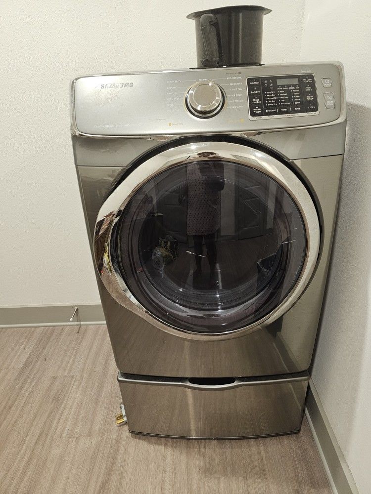 Washer & Dryer Set