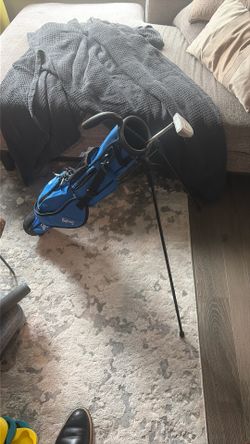 Sunday Golf-bag and white hot putter