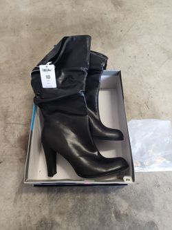 New Mossimo boots