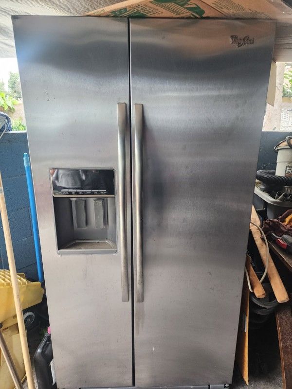 Whirlpool Double Door Fridge 