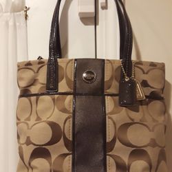 New Flawless COACH Signature Stripe Tote Bag - Brown/Tan Jacquard Canvas - (H1380-F25771) - See Description And Photos