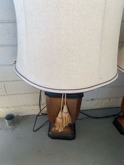 2 beautiful Lamps