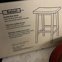 Satori 29” Saddle Bar Stool- Walnut 