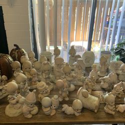 Like new collectible precious moments 40pieces total