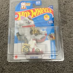 Selling Hot Wheels 