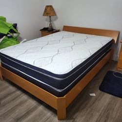 NEW QUEEN PILLOW TOP MATTRESS WITH BOX SPRING