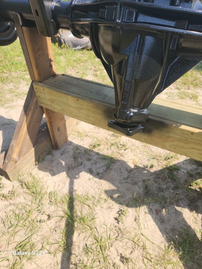 2007 Dodge RAM 2500 rear End