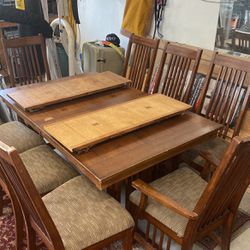 Antique Solid Wood Dining Room Table Set 